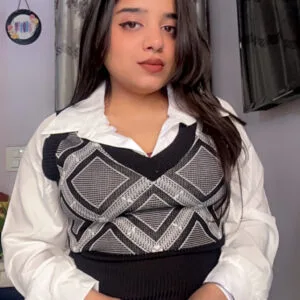 Collared Vest Attached Top